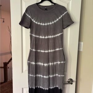 Design Lab Lord & Taylor Charcoal Tie-Dye Maxi Dress